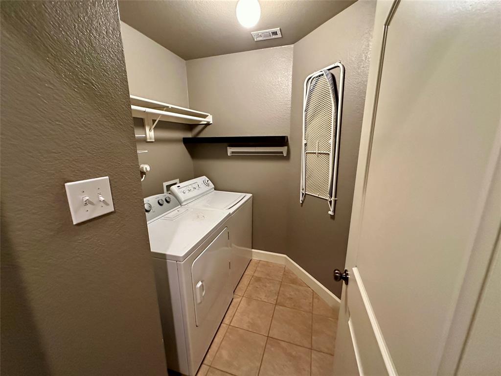 Lexington Park Ph 2 - Residential Lease