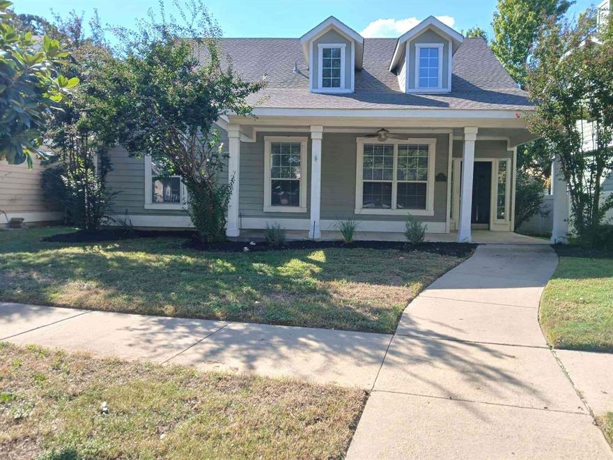 Spacious and open 3-2-2 in desirable Providence! Relaxing front porch, large living room open to kitchen and dining. Brand new carpet! Master has large closet and bath with separate tub and shower. Come enjoy the incredible amenities in Providence including clubhouse, community pool with large water slides, parks, private lake, stocked ponds.