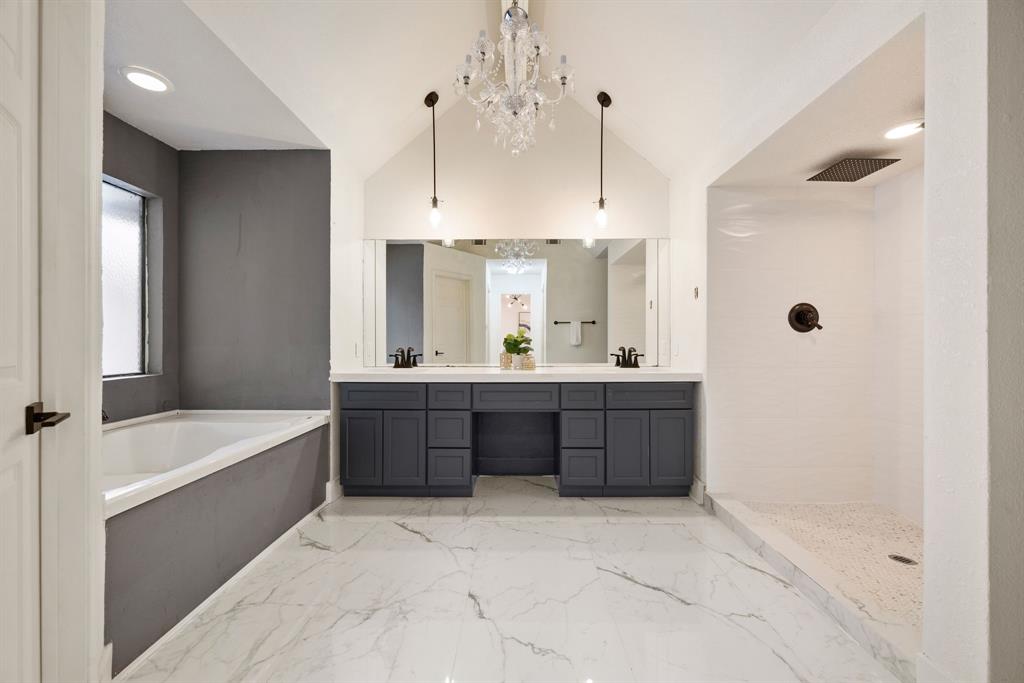 Western Trails Colleyville - Residential