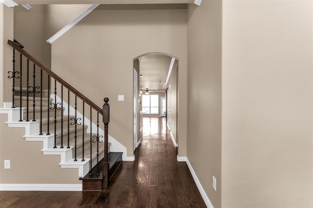 612 Sundrop Drive