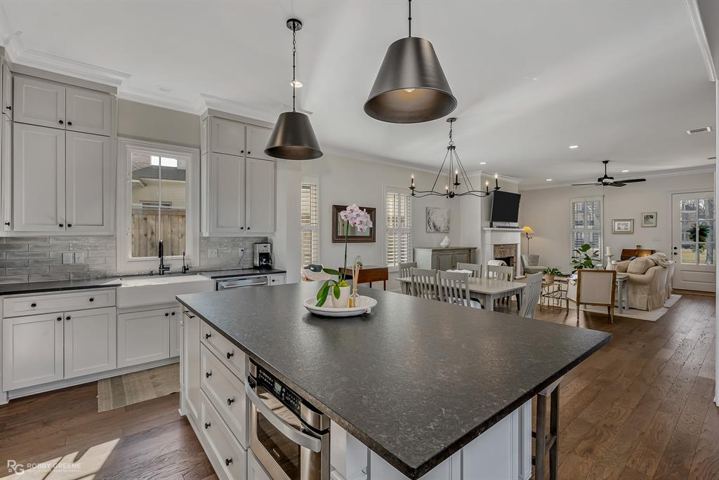 PROVENANCE - Residential