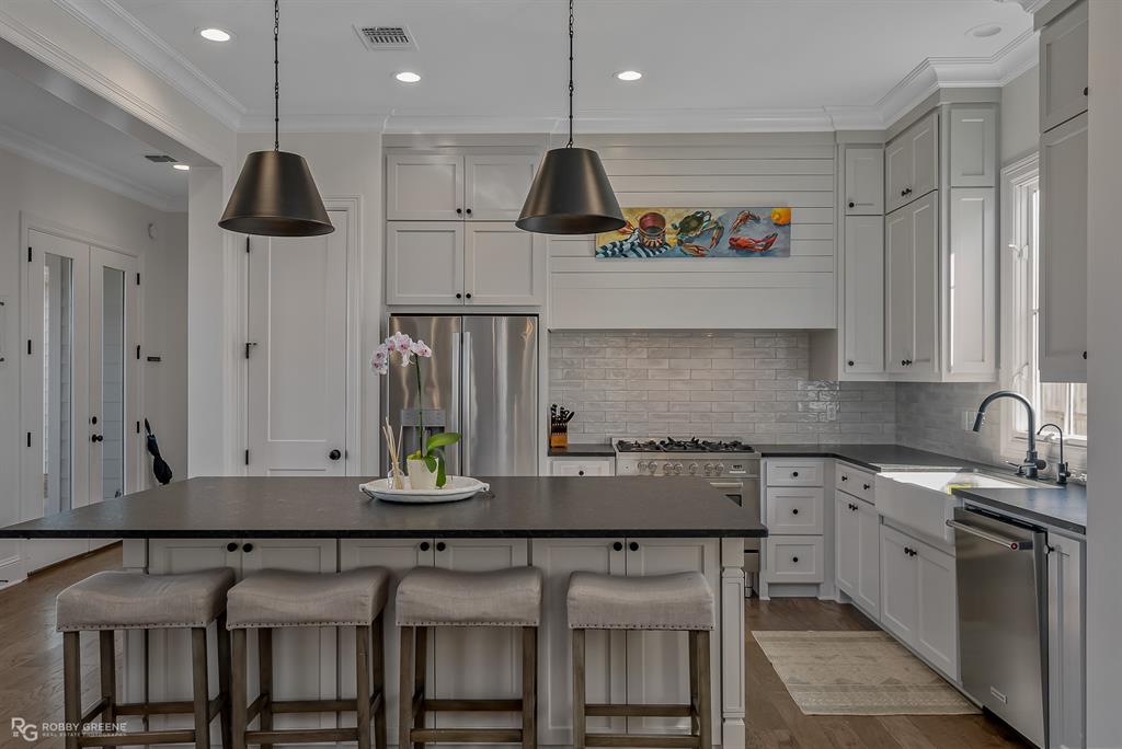 PROVENANCE - Residential