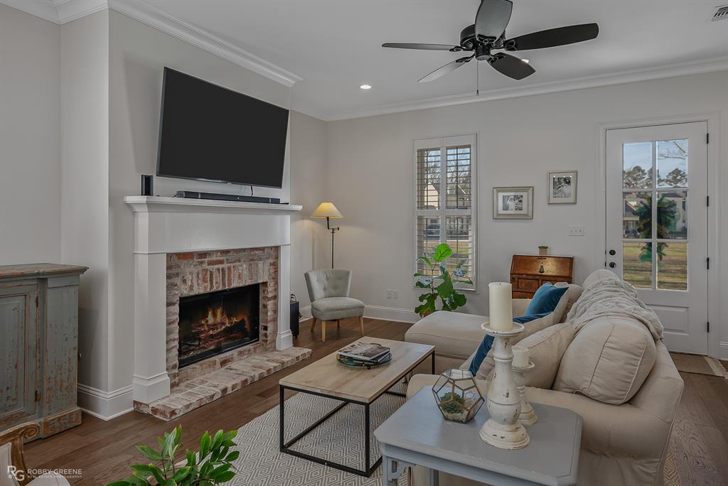 PROVENANCE - Residential