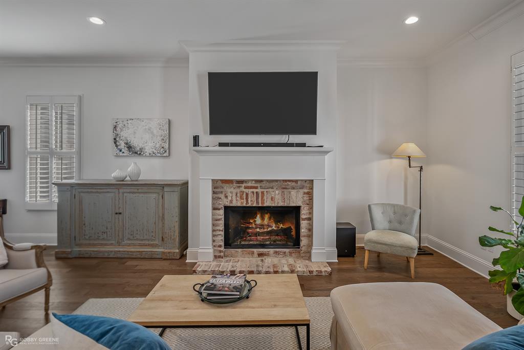 2030 Woodberry Avenue