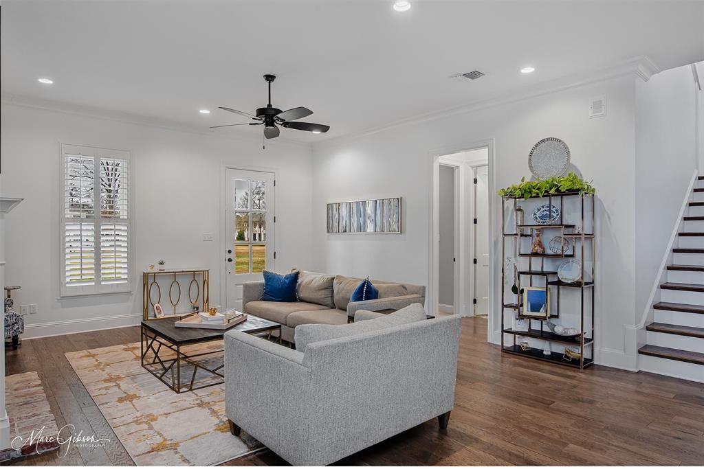 PROVENANCE - Residential