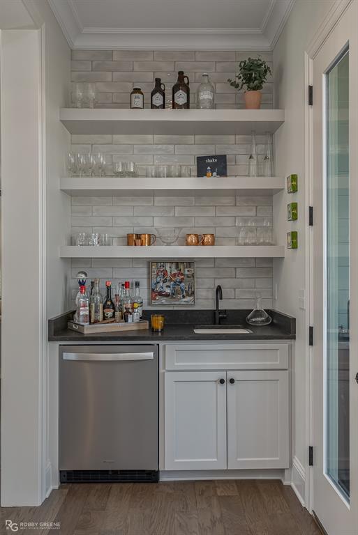 PROVENANCE - Residential