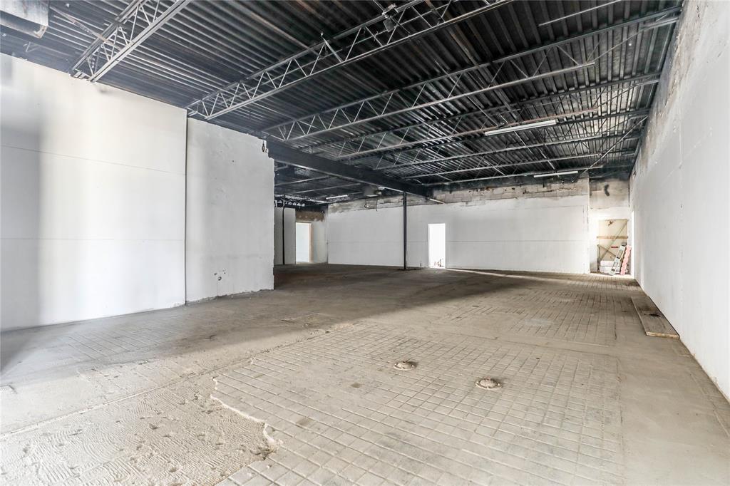 Red Bird - Commercial Sale