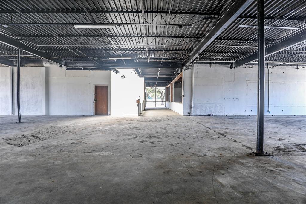 Red Bird - Commercial Sale