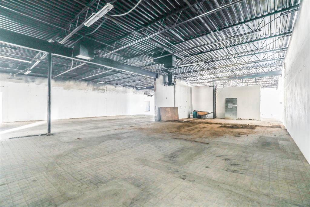 Red Bird - Commercial Sale