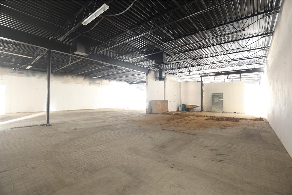 Red Bird - Commercial Sale