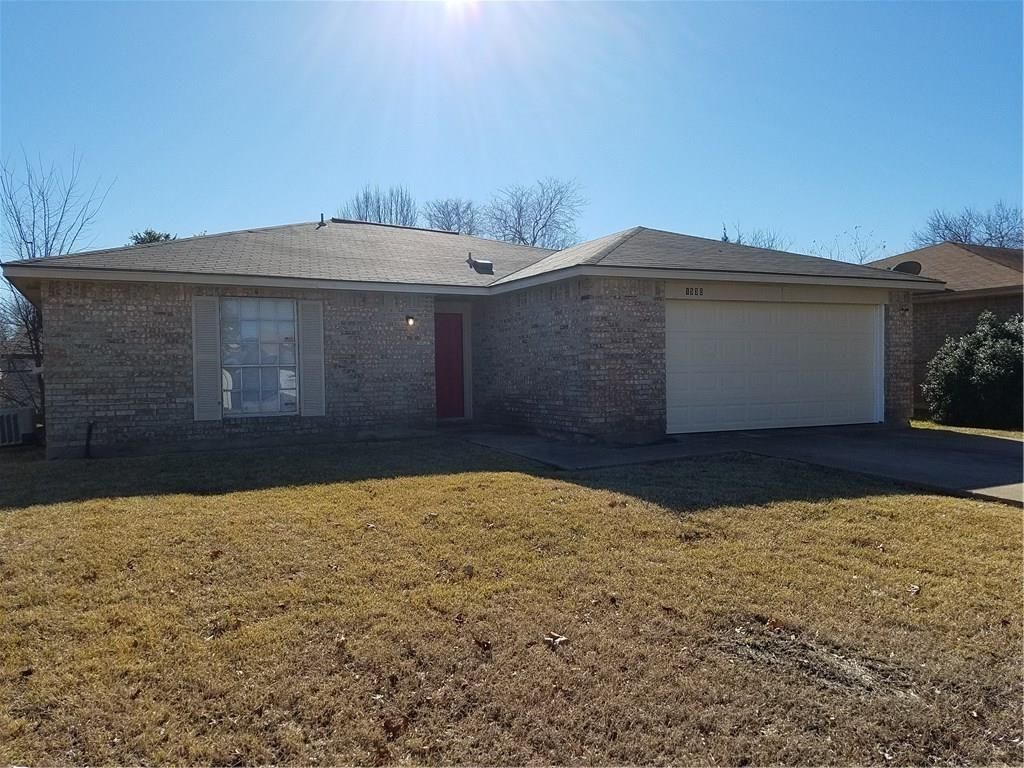 Photo of 1530 Roundrock Trail, Mesquite, TX 75149 (MLS # 21093552)