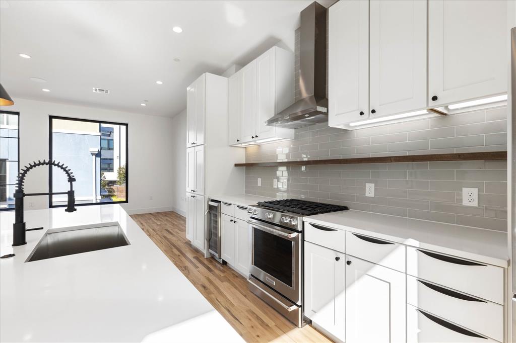 Alta Vista - Residential Lease