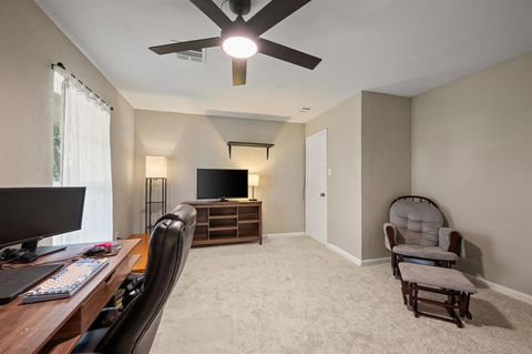 Tiny photo for 528 Elm Street, Paradise, TX 76073 (MLS # 21088555)