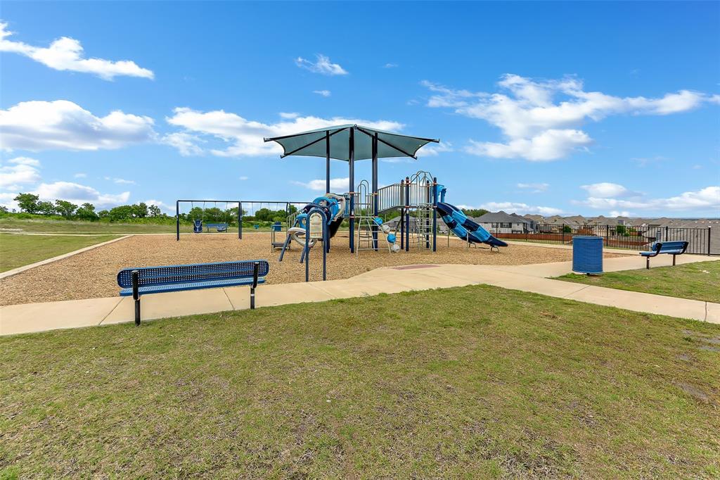 Live Oak Crk - Residential