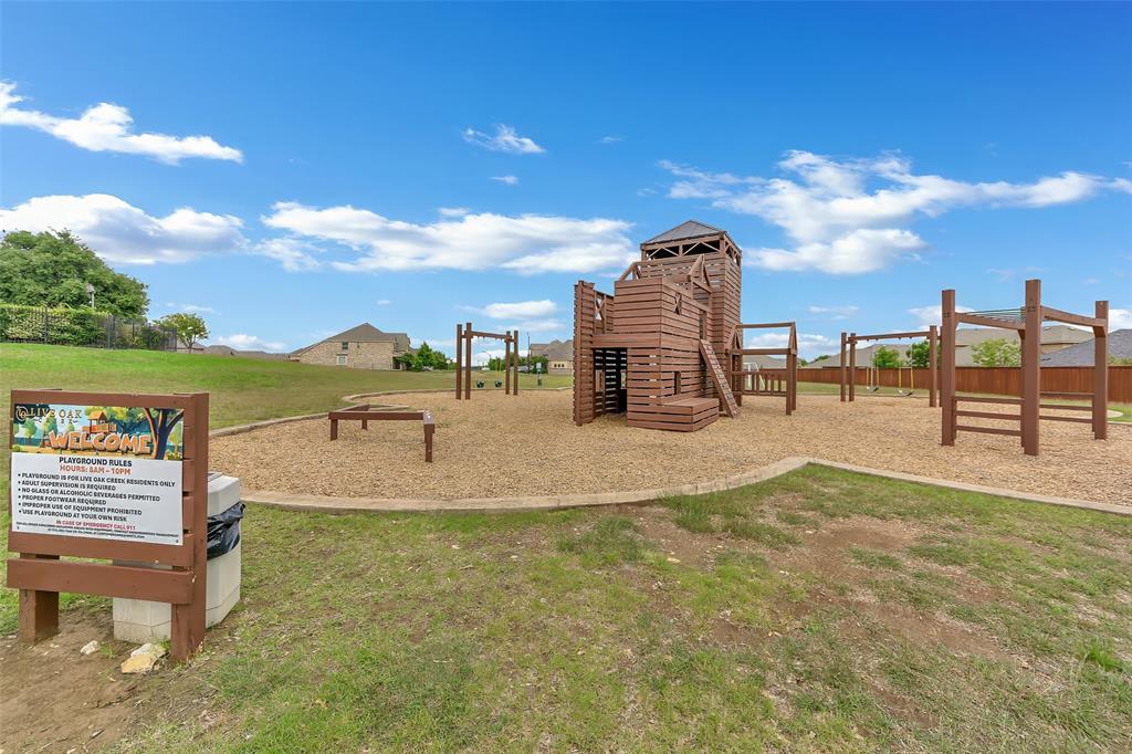 Live Oak Crk - Residential