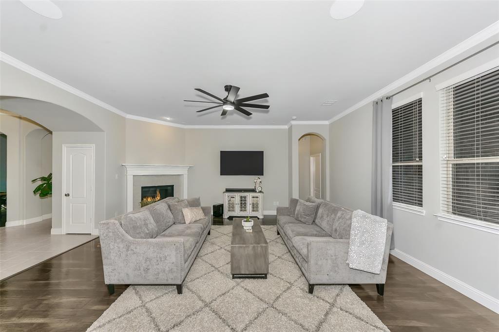 Live Oak Crk - Residential