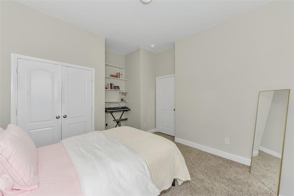 Live Oak Crk - Residential