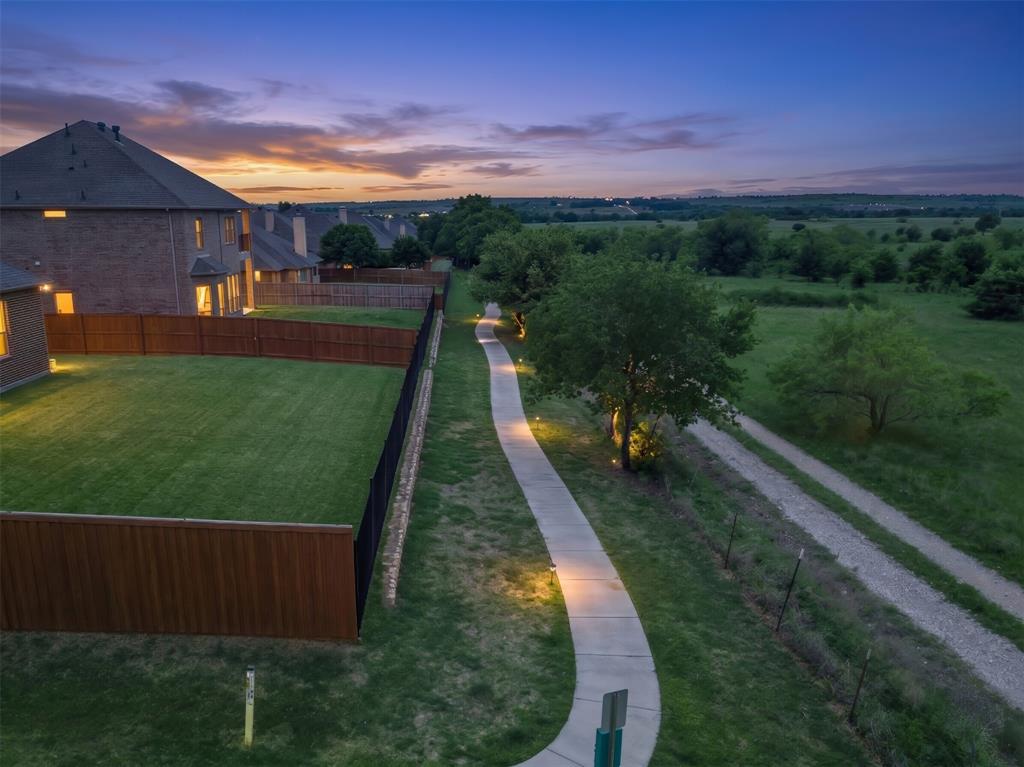 Live Oak Crk - Residential