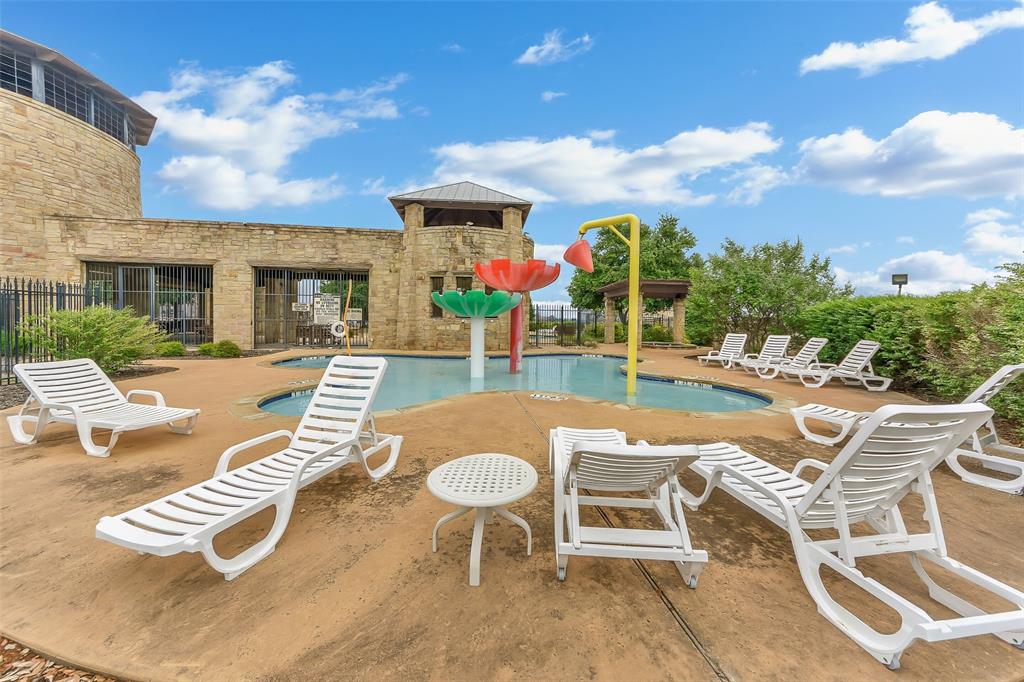 Live Oak Crk - Residential