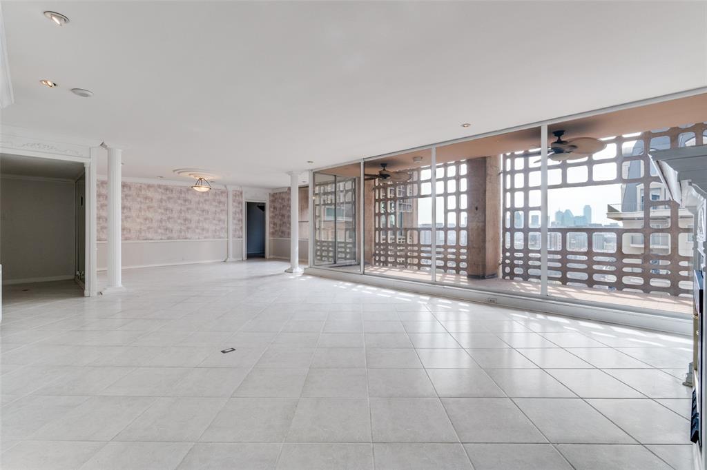 3525 Turtle Creek Boulevard 21B