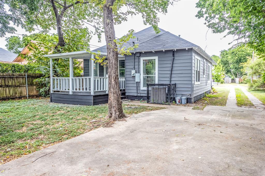 Winnetka Heights - Residential