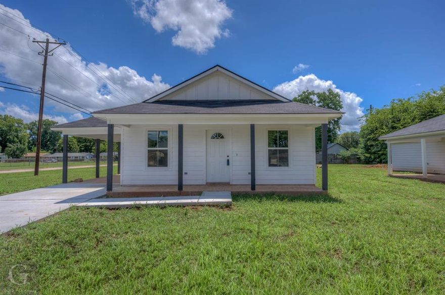 Calling ALL Investors: Tenant occupied ALREADY! NEW CONSTRUCTION HOME FOR SALE!!! Charming 3-bedroom 1 bath available in Bossier City! This beautiful home has everything you need. Inside you'll find luxury vinyl plank flooring throughout the home, providing a cohesive and polished feel. Natural light fills the home making the bright space feel even more open. The kitchen has beautiful granite counters that pair perfectly with the modern cabinetry. With all new dishwasher, disposal, electric range, and a generous sized pantry, this kitchen has everything you need. The bedrooms provide ample space for you to feel comfortable at home. The bathroom's beautiful cabinets, hardware, and decorative light fixtures give it a cohesive clean and modern look. Don't miss out on this opportunity! Book your private showing today!