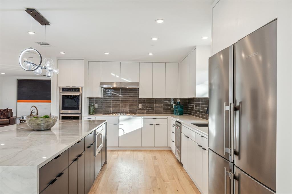 Lansdowne Estates - Residential