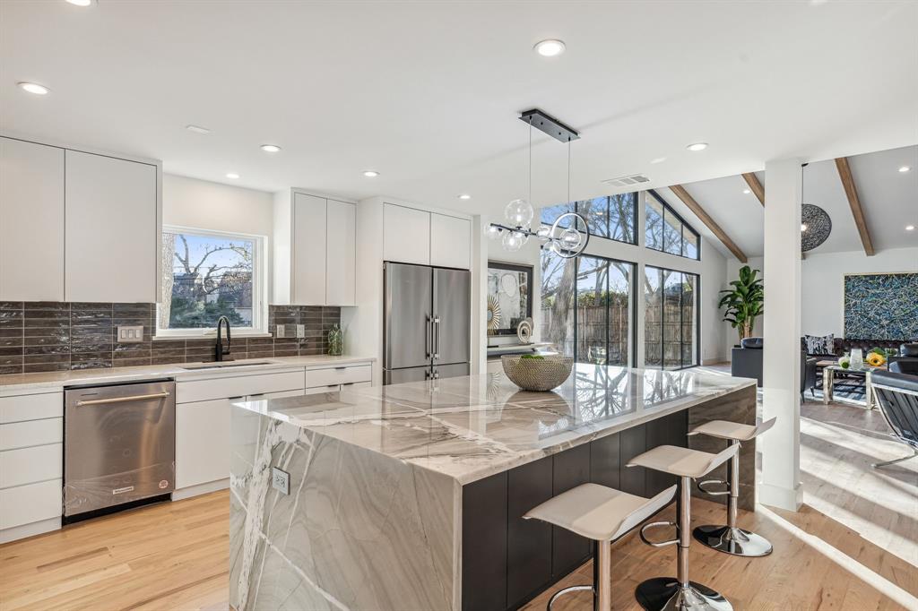 Lansdowne Estates - Residential