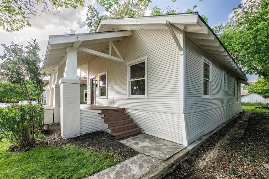 Lawn Place Add - Residential