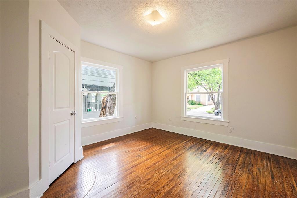 Lawn Place Add - Residential