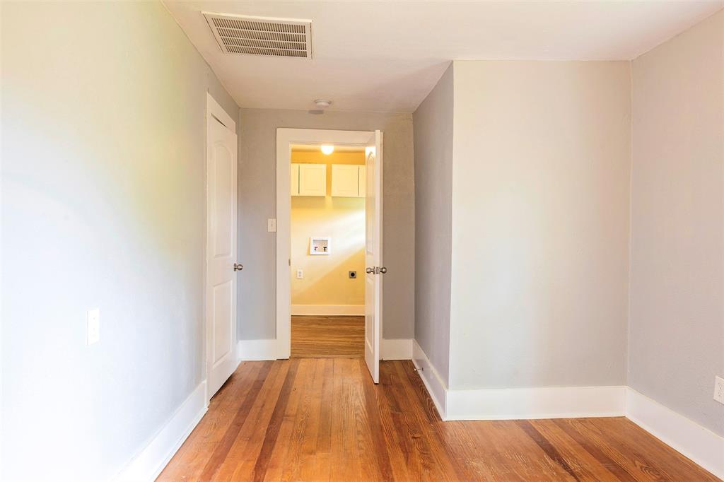 Lawn Place Add - Residential