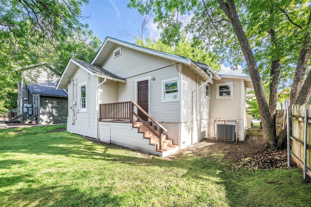 Lawn Place Add - Residential