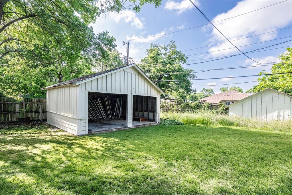Lawn Place Add - Residential