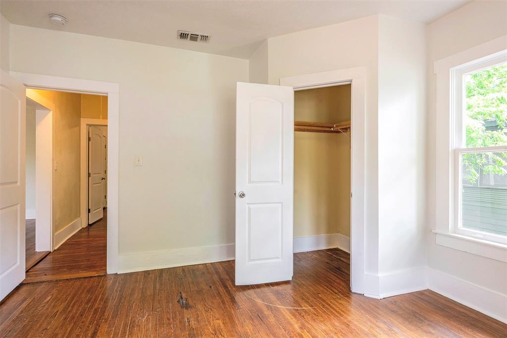 Lawn Place Add - Residential