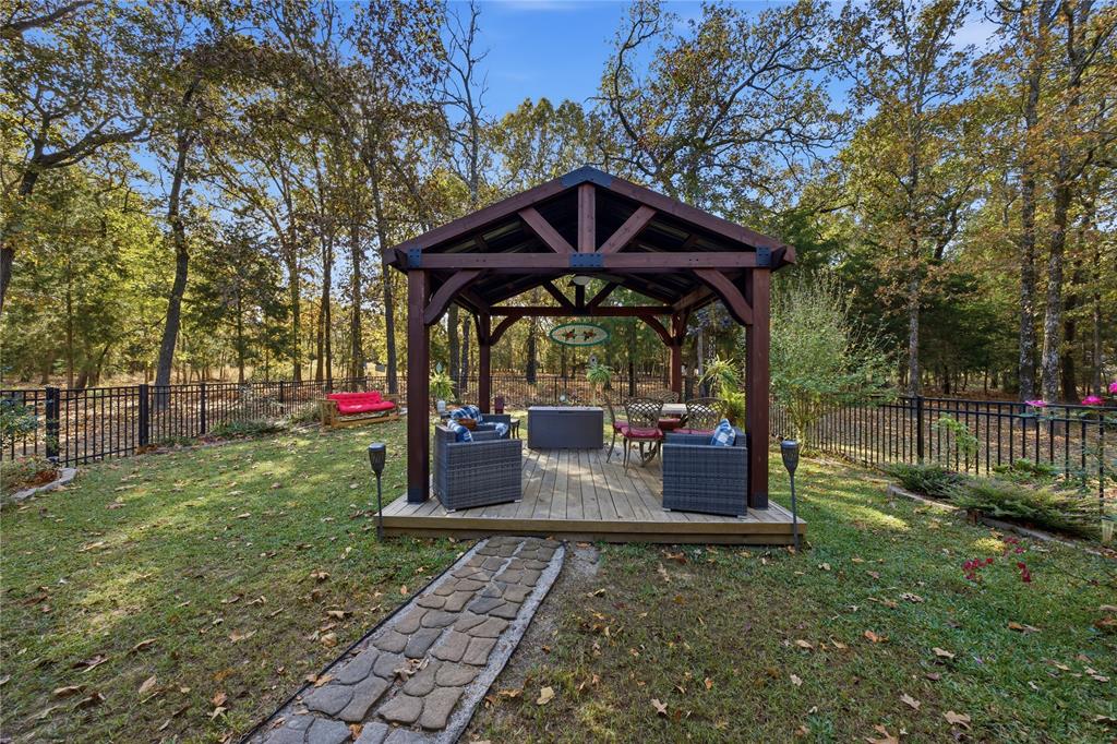 Oakwood Add Un I - Residential