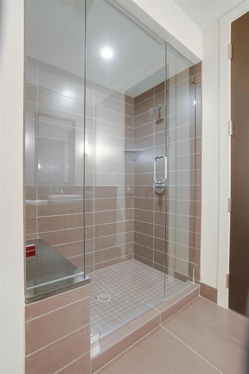 One Montgomery Plaza Residence Condo - Residential Lease