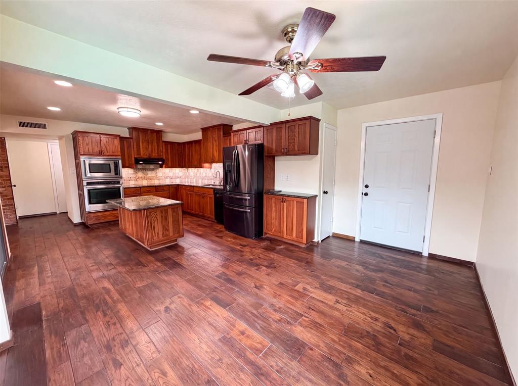 530 Shadowcrest Lane