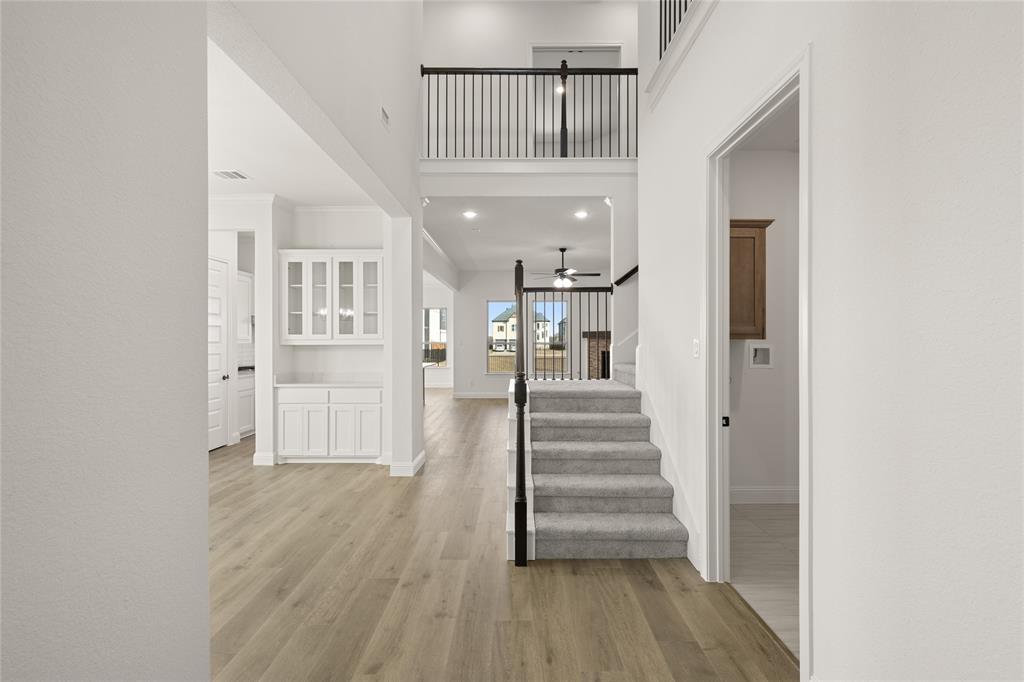 6966 Westlake Drive
