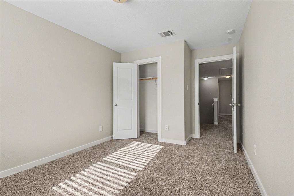 Parkway Village 02 - Residential