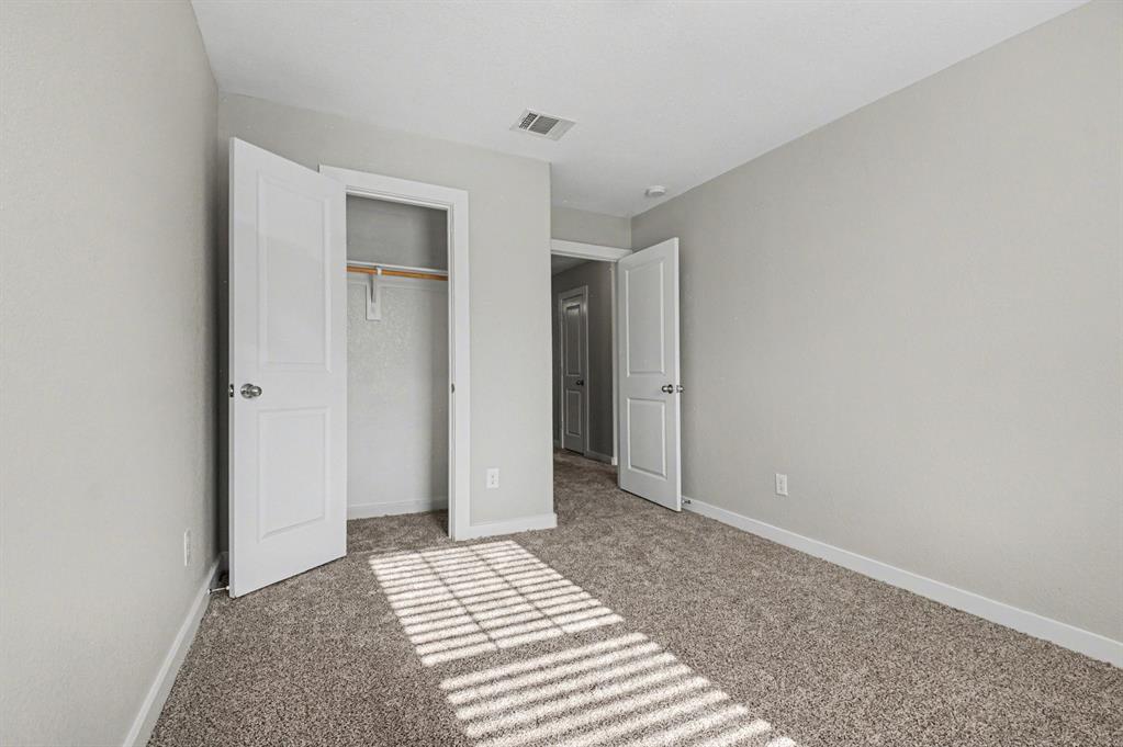 Parkway Village 02 - Residential