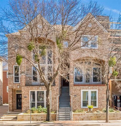 2906 Thomas Avenue Dallas TX 75204