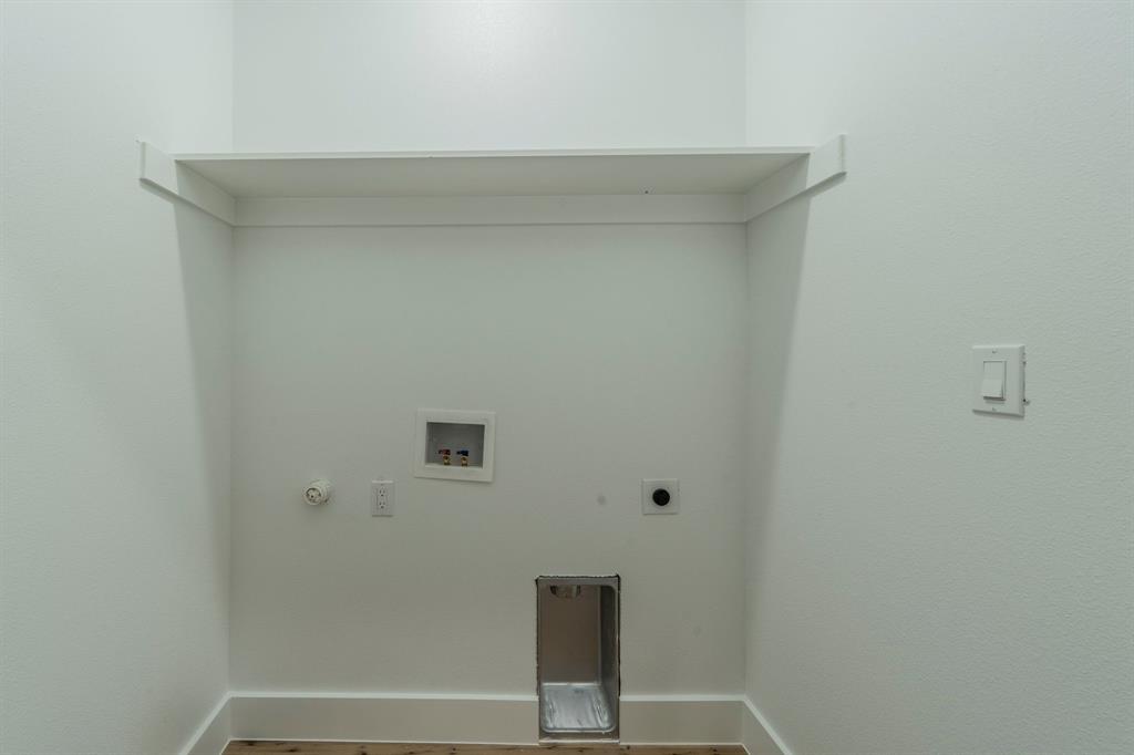 Log Cabin Estates - Residential