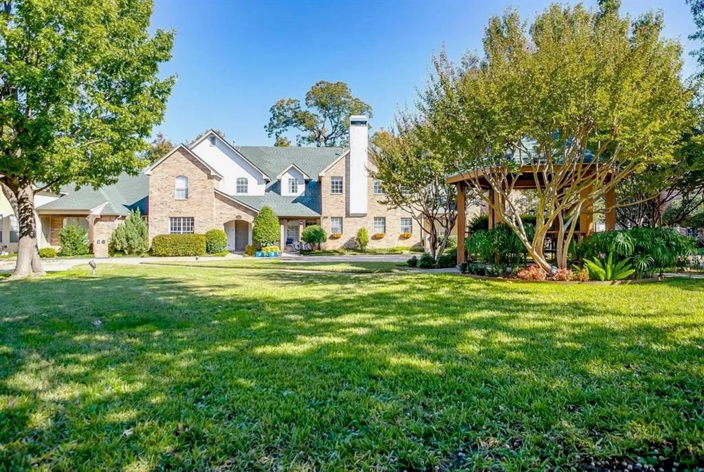 5882 Pecan Chase