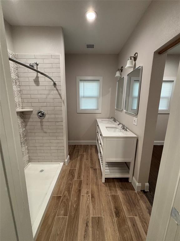 Winnetka Heights - Residential