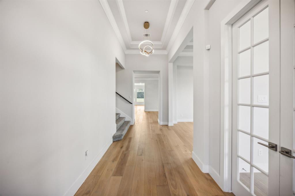 1408 Hicks Trail