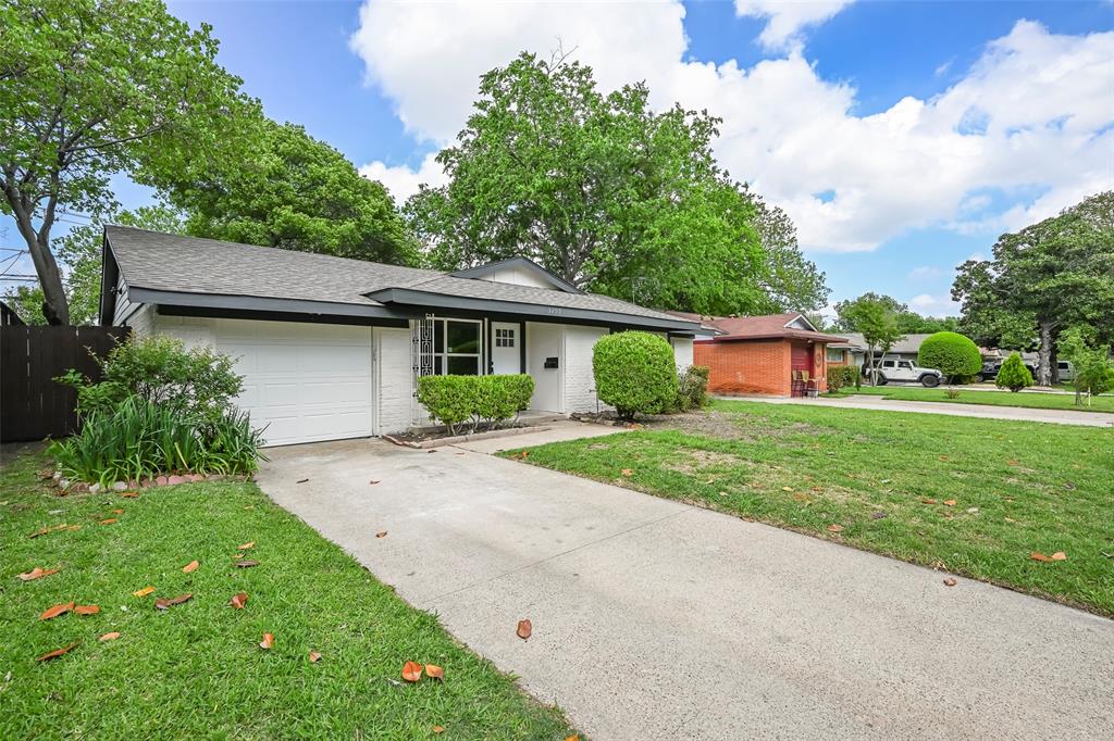 3209 Longmeade Drive