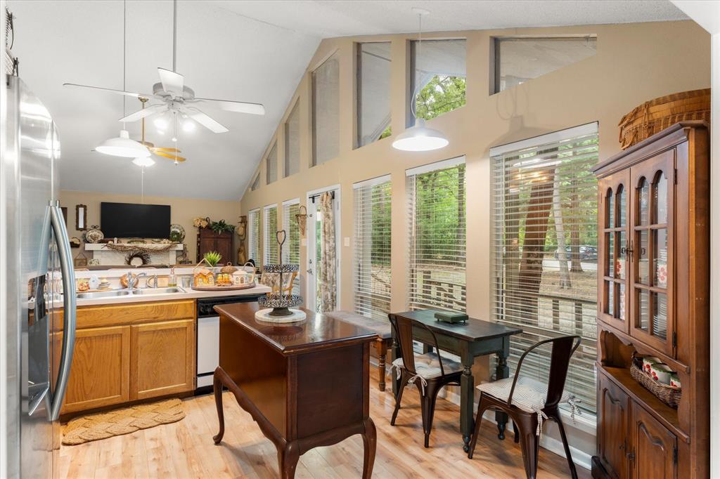 177 Woodfern Glen