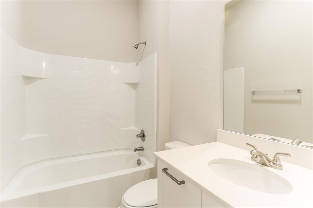 Residences At Jeans Creek, The - Residential Lease