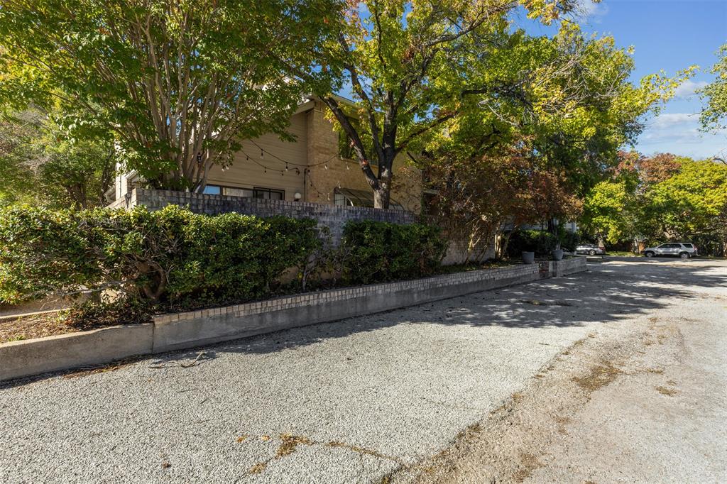 Sanguinet Condo Apts Ph 1 - Residential