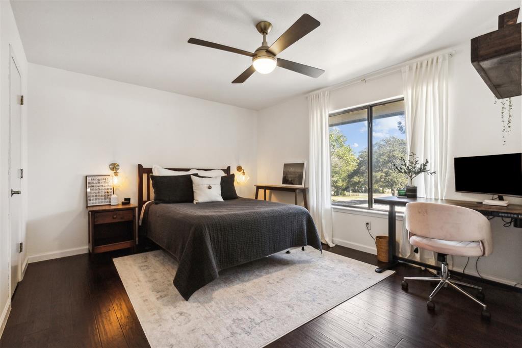 Sanguinet Condo Apts Ph 1 - Residential